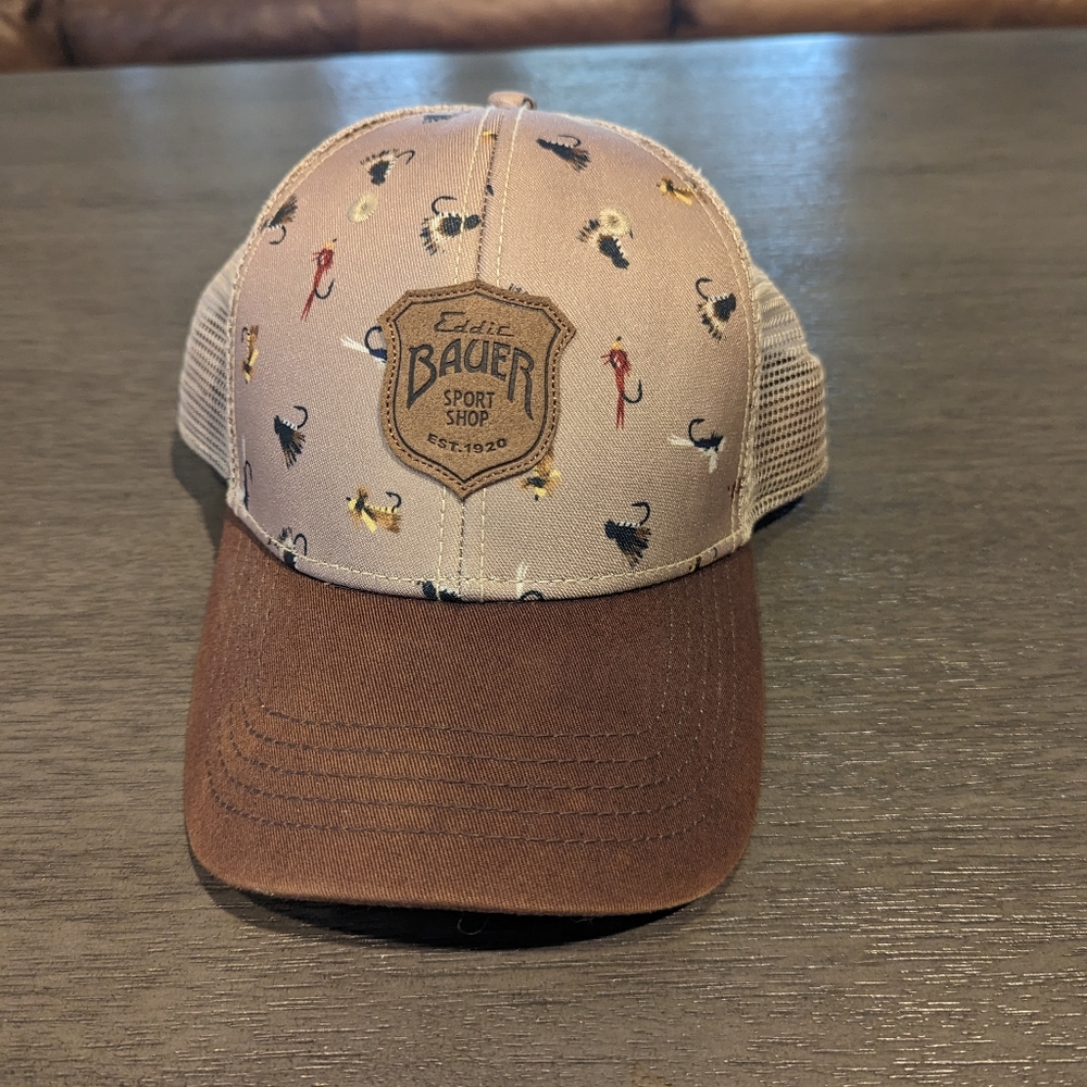 Eddie Bauer hat